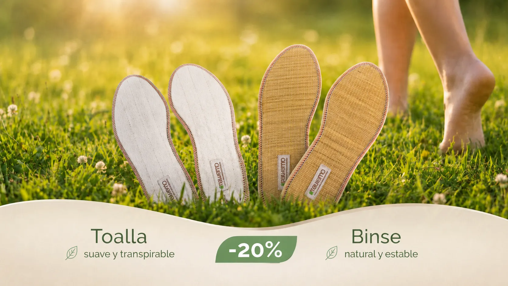 Dos pares de plantillas de Toalla y Binse sobre hierba verde, con un pie al fondo.