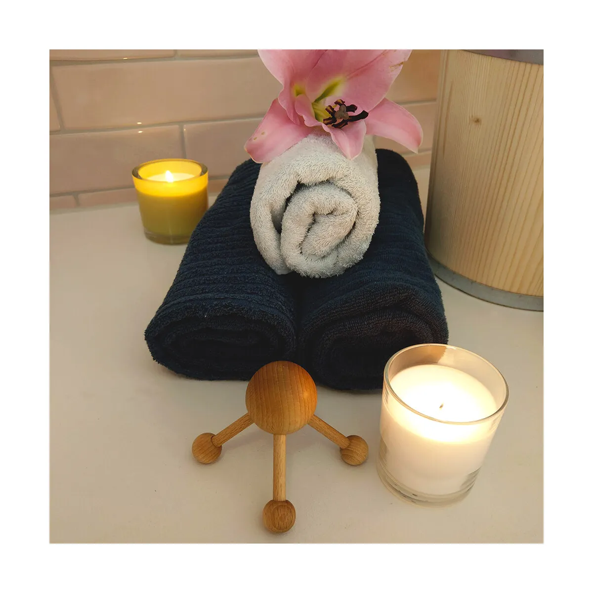 Massagespinne, mit 4 Beinen aus Holz 8,8 cm